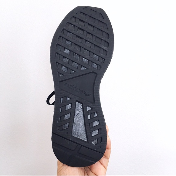 Adidas Originals Black Deerupt Runner J Runner - Picture 7 of 8